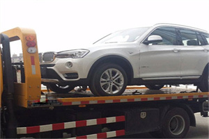 十里堡拖车24小时服务电话