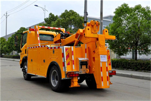 十里堡高速路拖车费