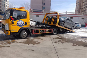 十里堡救援拖车费用怎么算